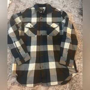 Orvis Plaid Button-Up Shirt Size Medium EUC